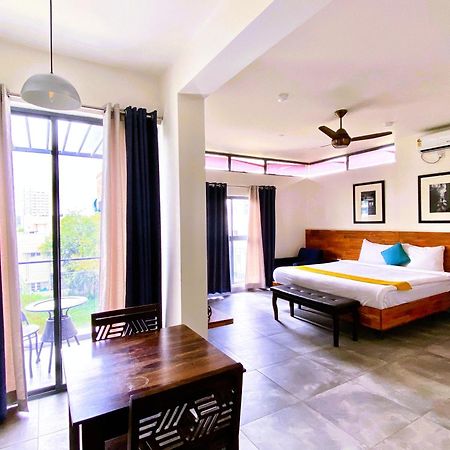 Aura Corporate Suites Bangalore Eksteriør bilde