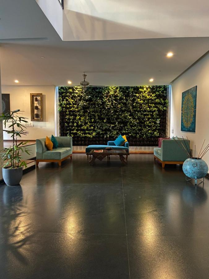 Aura Corporate Suites Bangalore Eksteriør bilde