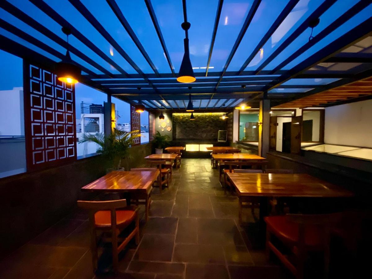 Aura Corporate Suites Bangalore Eksteriør bilde