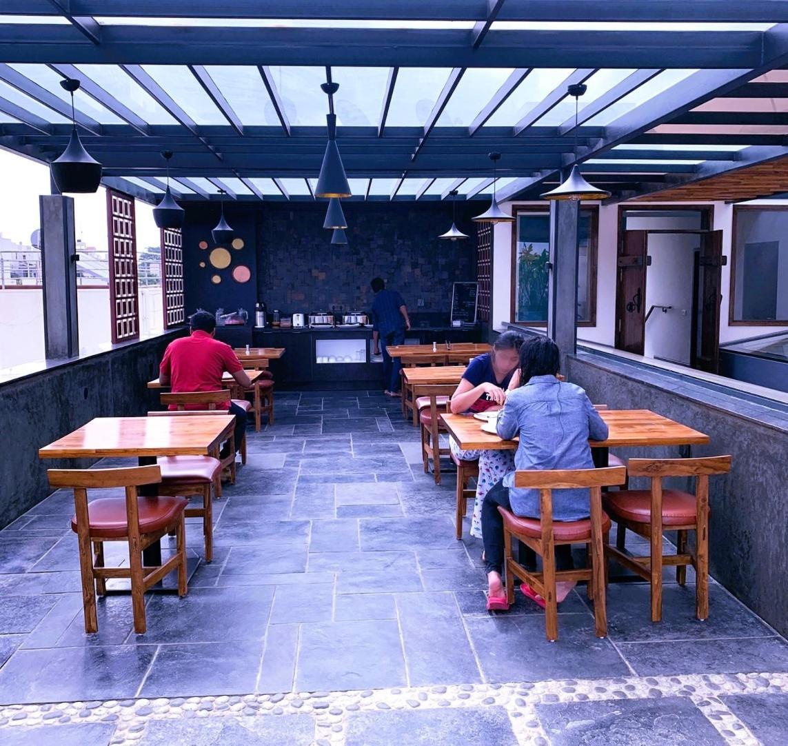 Aura Corporate Suites Bangalore Eksteriør bilde