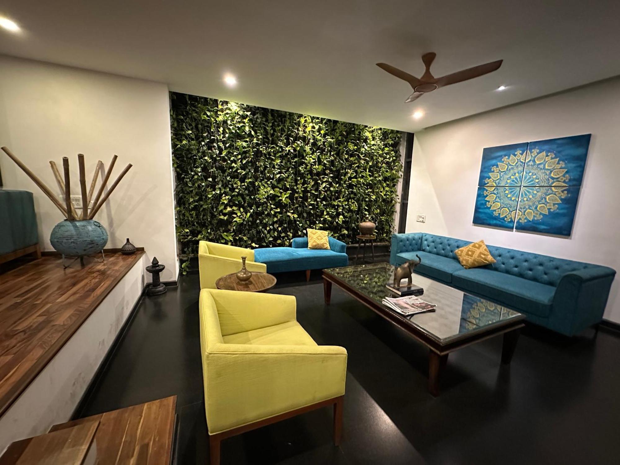 Aura Corporate Suites Bangalore Eksteriør bilde